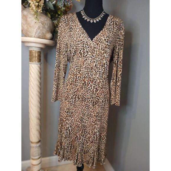 Glamour Dresses & Skirts - Glamour A Line Dress Womens Sz 14 Cheetah Print Neck Surplice V Neck Frill Hem